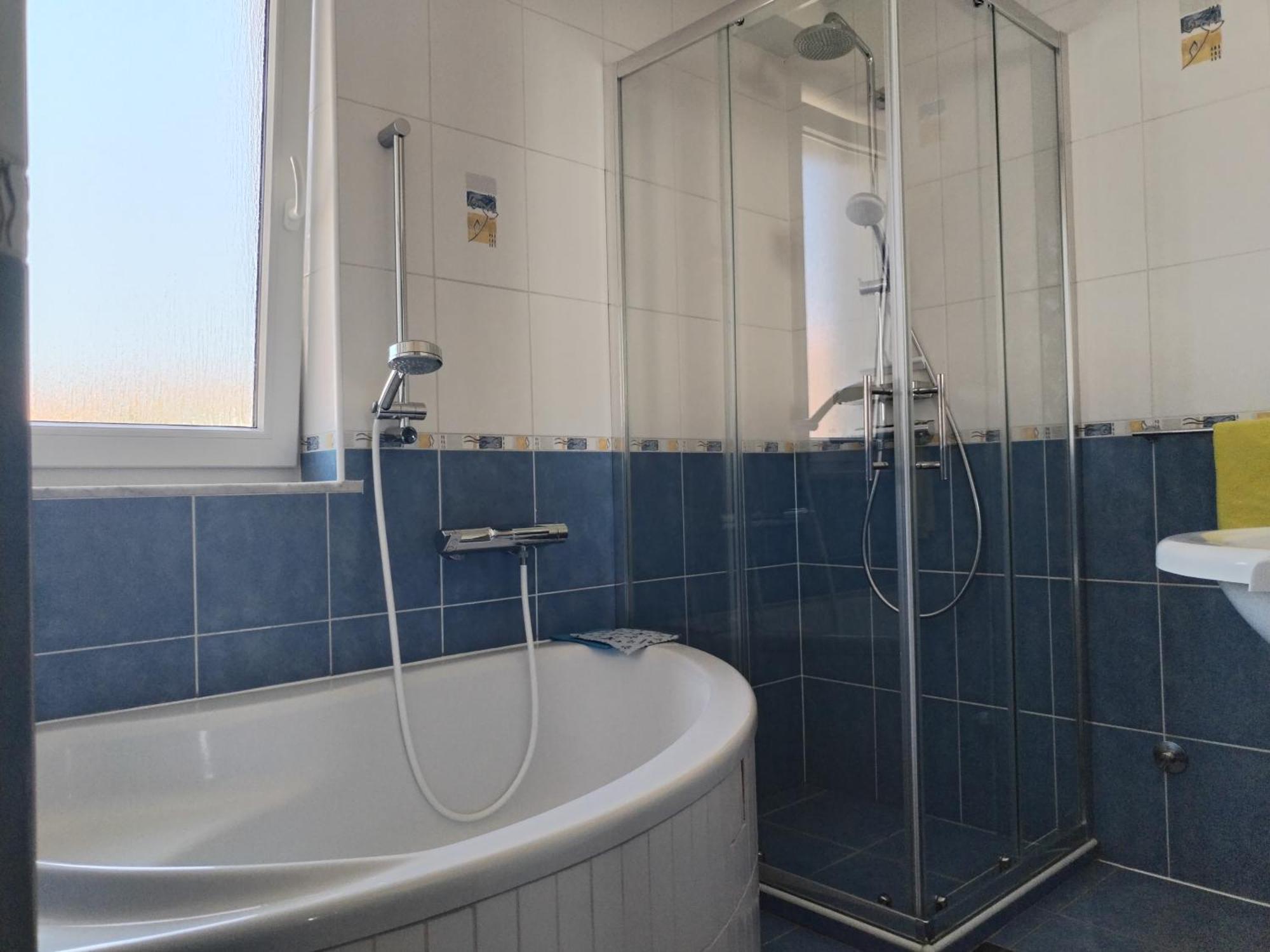 Family Apartment B&B Biograd Na Moru Esterno foto