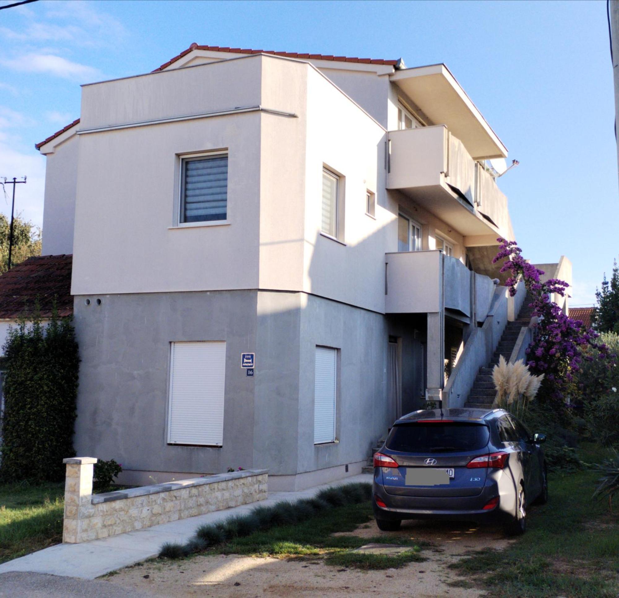 Family Apartment B&B Biograd Na Moru Esterno foto