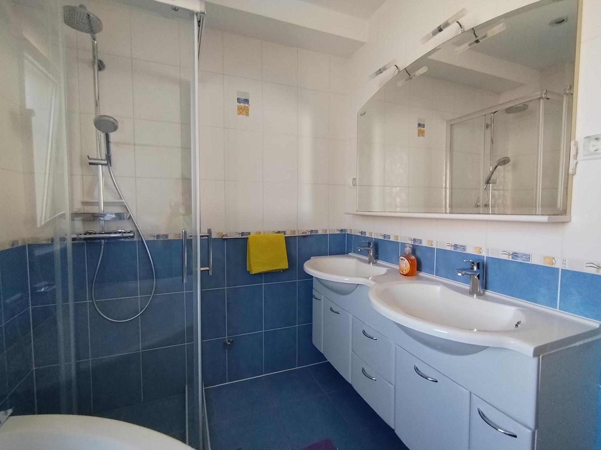 Family Apartment B&B Biograd Na Moru Esterno foto