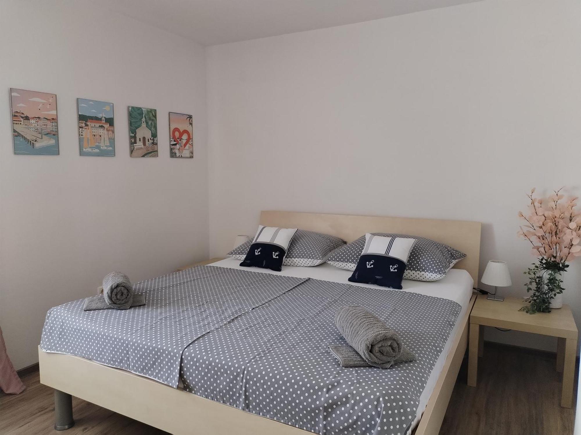Family Apartment B&B Biograd Na Moru Esterno foto